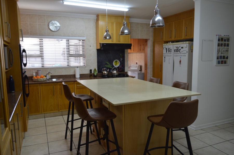 3 Bedroom Property for Sale in Wilkoppies North West